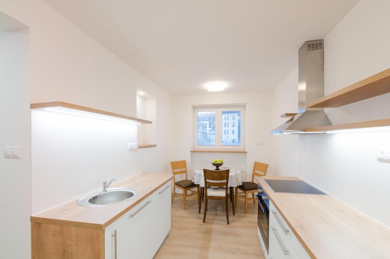Apartman Razusa Centrum Banská Bystrica Eksteriør bilde
